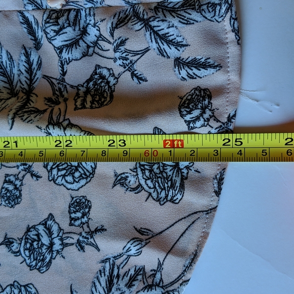 Primark, soft pink top.Sz 4 - Picture 7 of 7